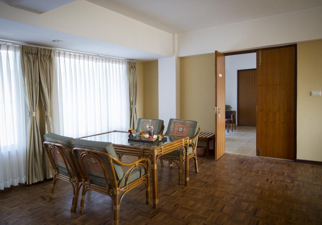 Hotel Ambassador By Ace Hotels Katmandu Eksteriør bilde